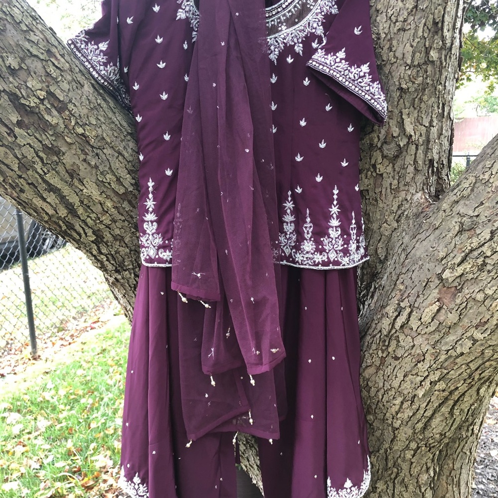 Pakistan outfit
